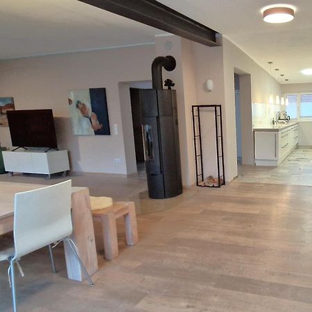 Wohnung Mit Sauna, Garten & Schwimmteich Битигхайм-Биссинген Экстерьер фото